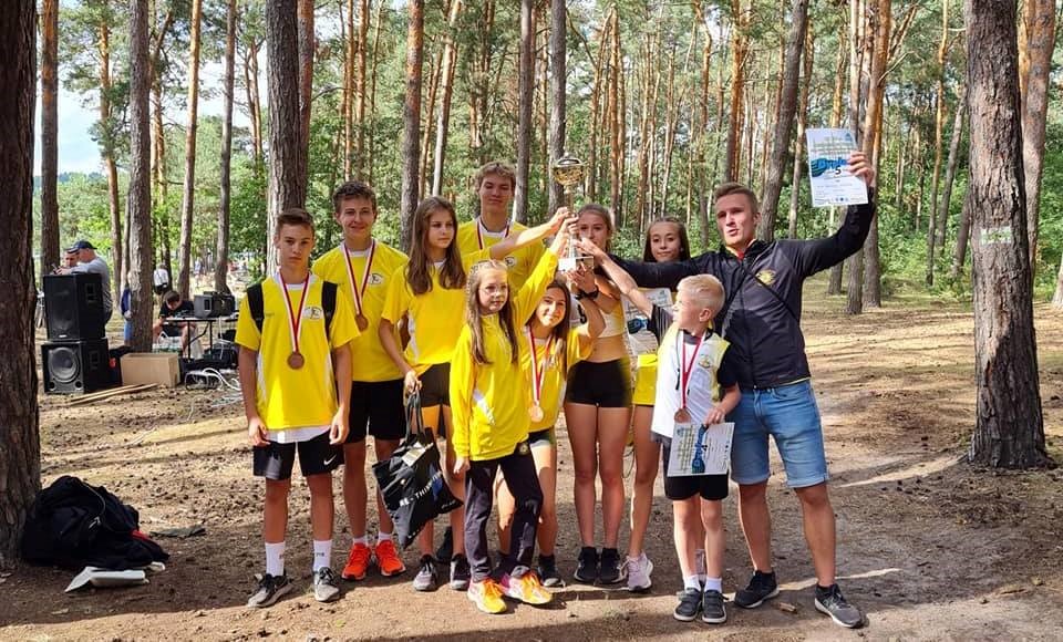 zawodnicy Słoneczka podczas zawodów młodzików w Kielcach