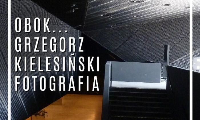 grafika promująca wystawę fotografii Grzegorza Kielesińskiego