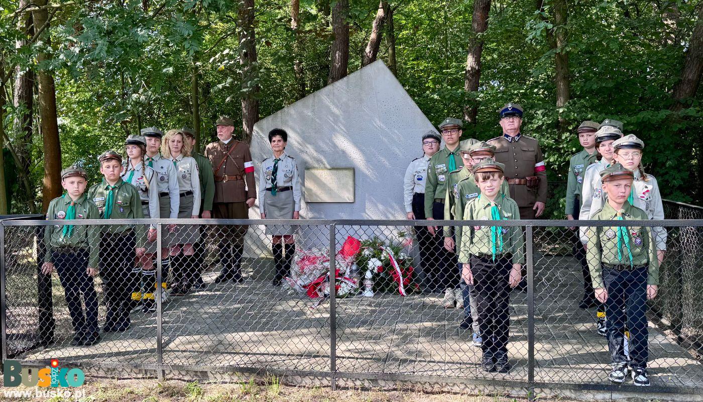 obchody w Lesie Wełeckim obchody w Lsie Wełeckim-