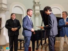 Zdjęcie przedstawia koncert laureatów Międzynarodowego Konkursu Pianistycznego w Busku-Zdroju