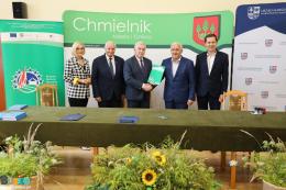 Podpisanie umowy na realizację projektu dotyczącego Przebudowy drogi gminnej położonej na działce 1256/2 w miejscowości Bilczów