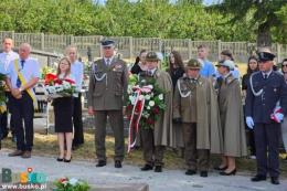 Uroczystości rocznicy bitwy pod Broniną - cmentarz w Szczaworyżu