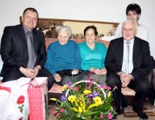 102 rocznica urodzin pani Reginy Kułagi z Biniątek