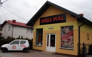 Pizzeria Full Pizza